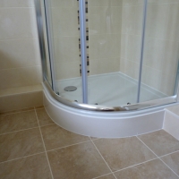 new-fitted-enclosed-showering-finishing